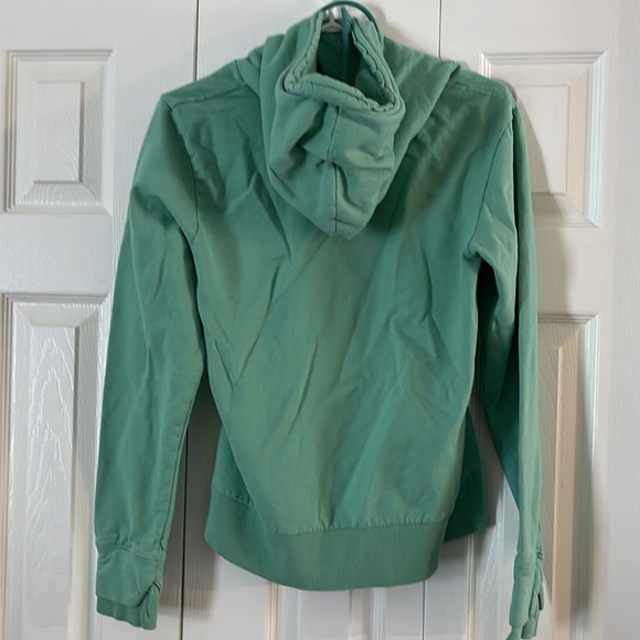 Bench Hoodie Size XL 🥰🥰 - Picture 2 of 5